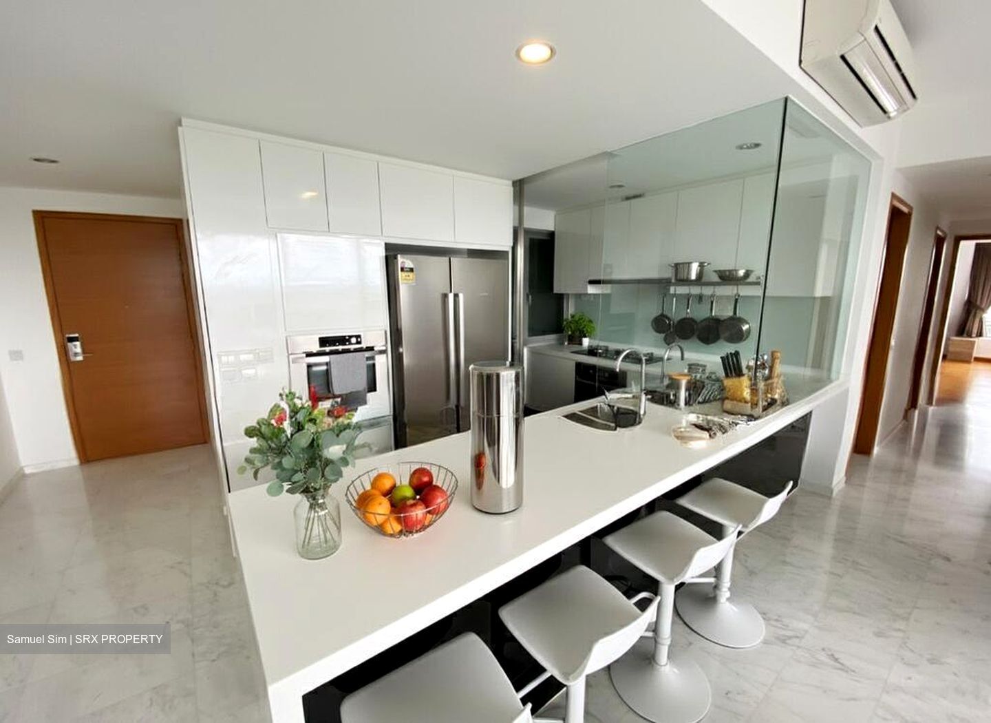 Centro Residences (D20), Condominium #500658861